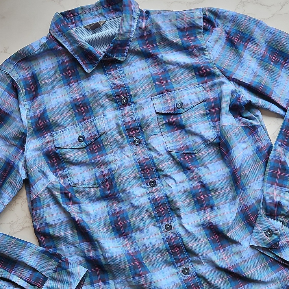 Eddie Bauer Blue Plaid Long Sleeve Button Down Tech Shirt M
